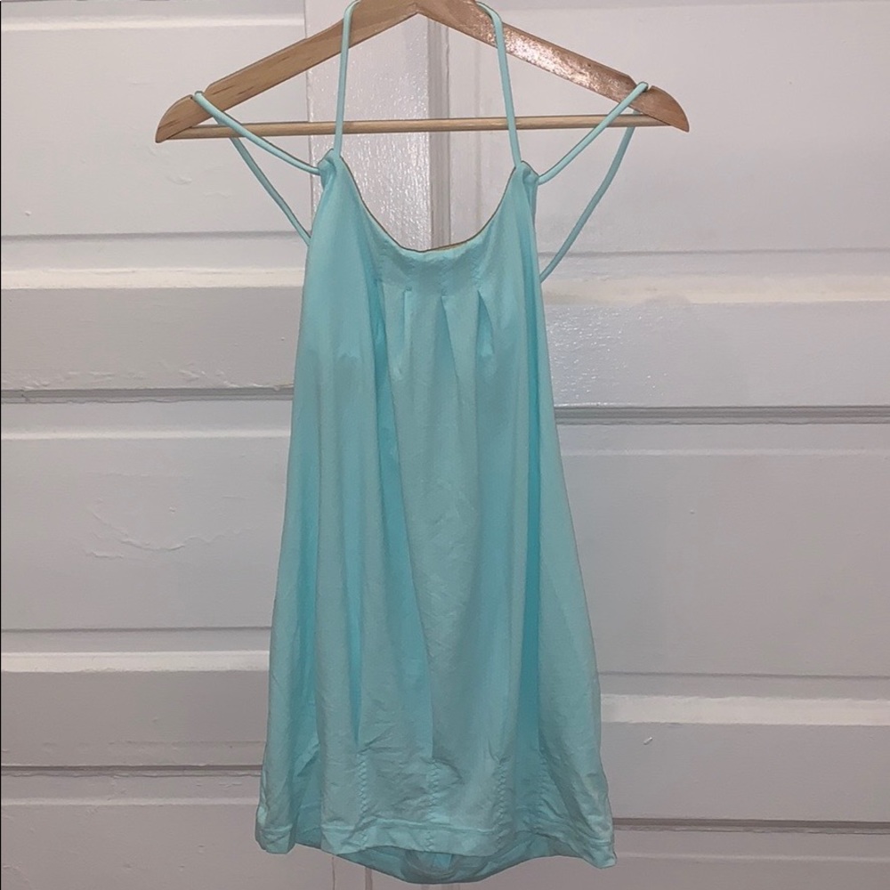 LIKE NEW/ 🍋 lululemon Tank with built in bra!